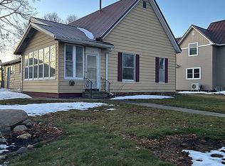 1604 5th Ave, Belle Plaine, IA 52208