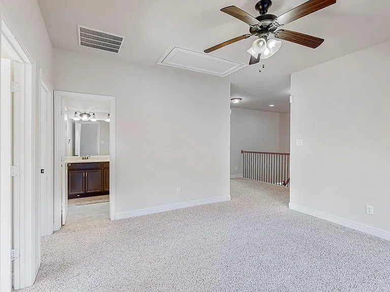 8812 Denstone Dr — Photo 40