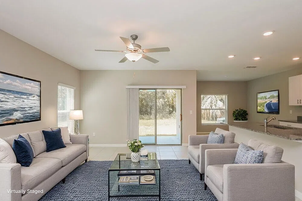 4 bed, 2.5 bath, 2074 sqft, $2,355 — Photo 4