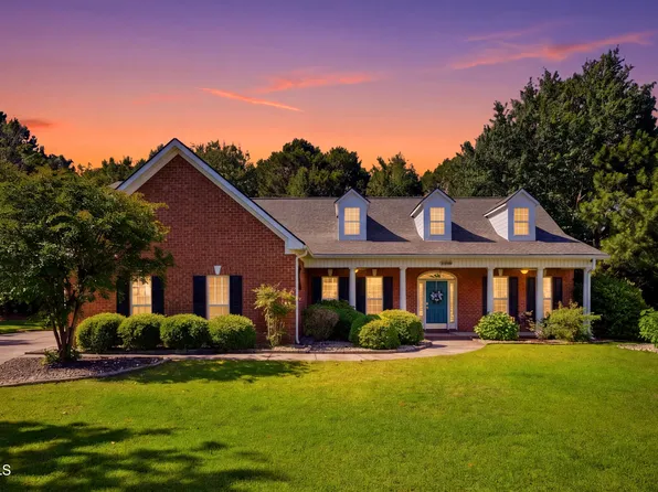 3733 Winstead Circle, Southport, NC 28461
