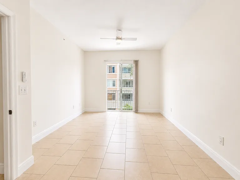 1203 Town Center Dr #314 — Photo 11