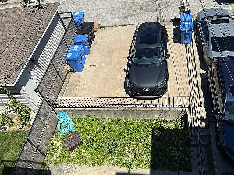 1444 W Walton St #3 — Photo 16