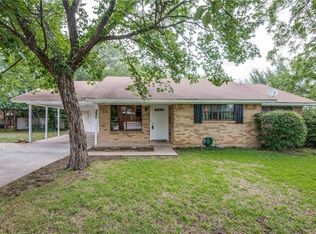 331 S Sealy Ave, Justin, TX 76247