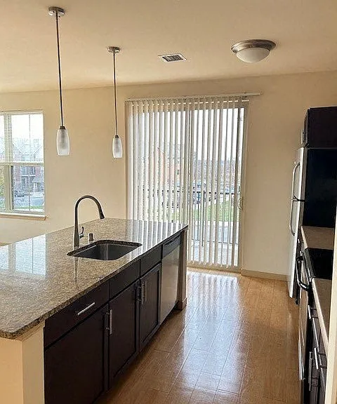 The Vue at Pinnacle Park — Photo 45