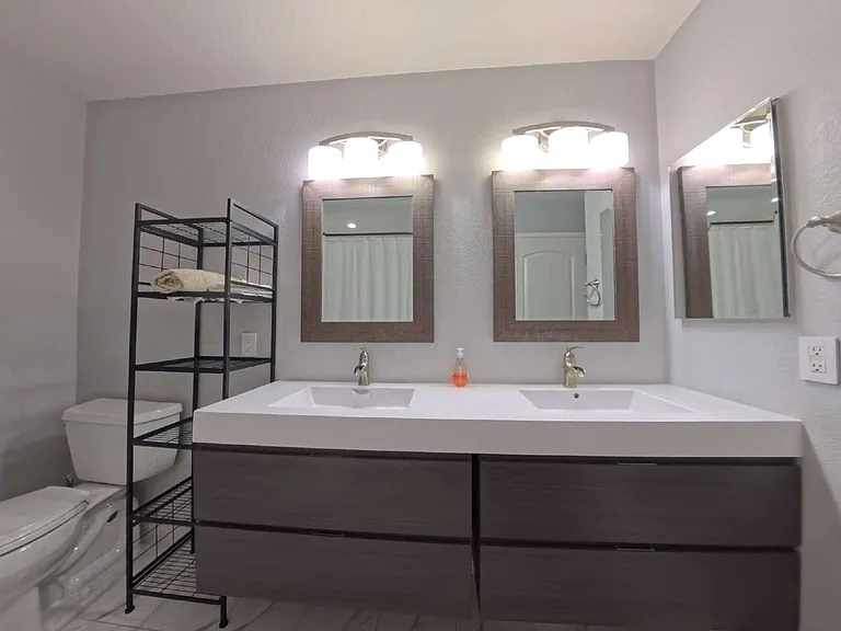 5415 W Harmon Ave #2137 — Photo 19