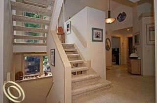 5th image of 46610 Arboretum Cir