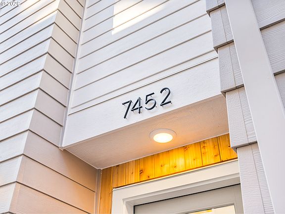 2nd image of 7452 SE Tolman St