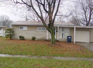 2015 Newcomer Ln, Beech Grove, IN 46107