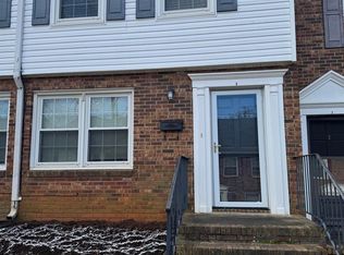 1438 Dover Rd, Spartanburg, SC 29301