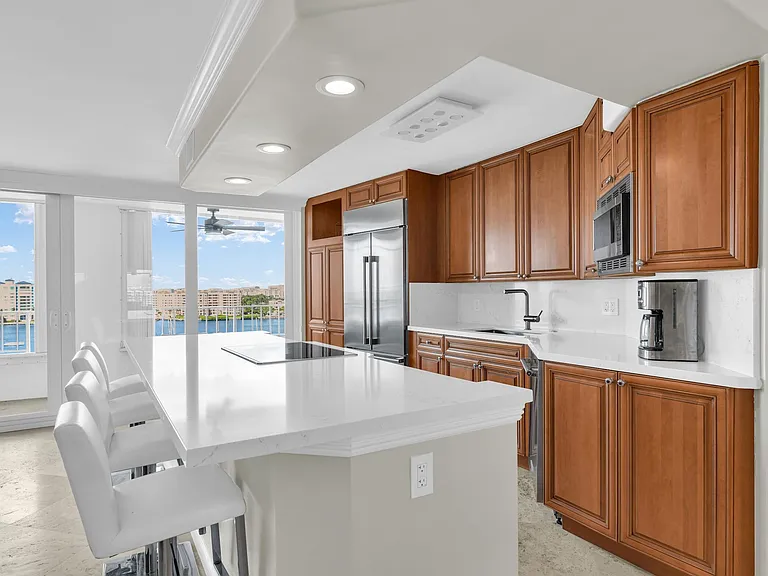 500 S Ocean Blvd #1009 — Photo 5