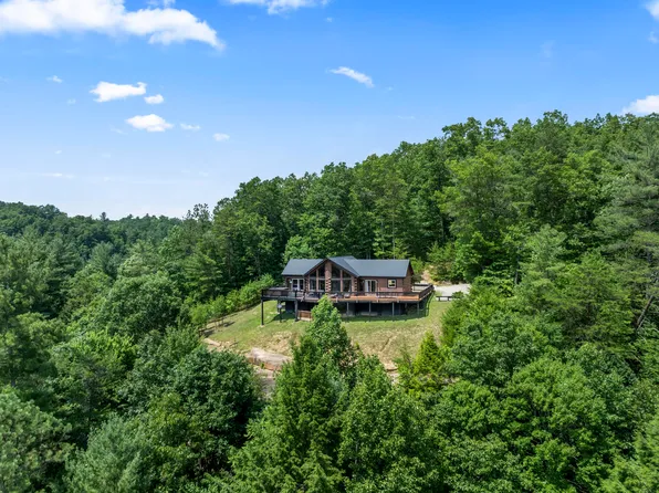 386 Eagle Ridge Rd, Campton, KY 41301