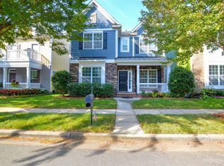 10422 Royal Winchester Dr, Charlotte, NC 28277