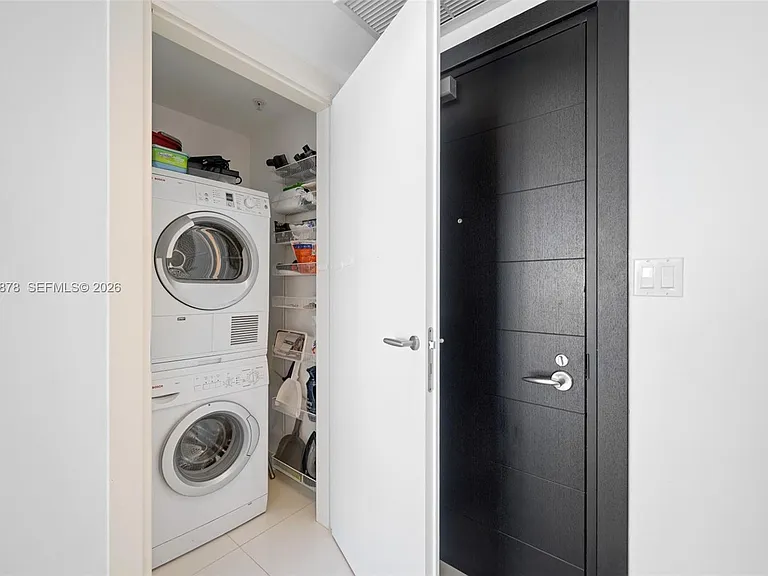 200 Biscayne Boulevard Way #4314 — Photo 7