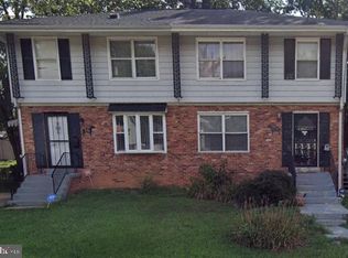 812 Booker Dr, Capitol Heights, MD 20743