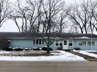 310 S Douglas Dr, Bradley, IL 60915