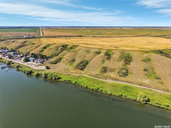 4th image of 35 Pelican PASS