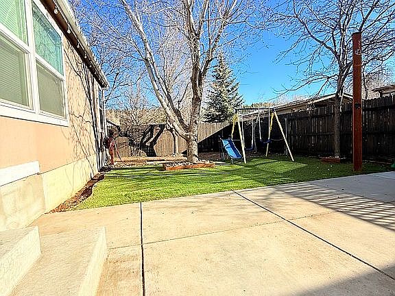 4th image of 1610 W Mikey Dr