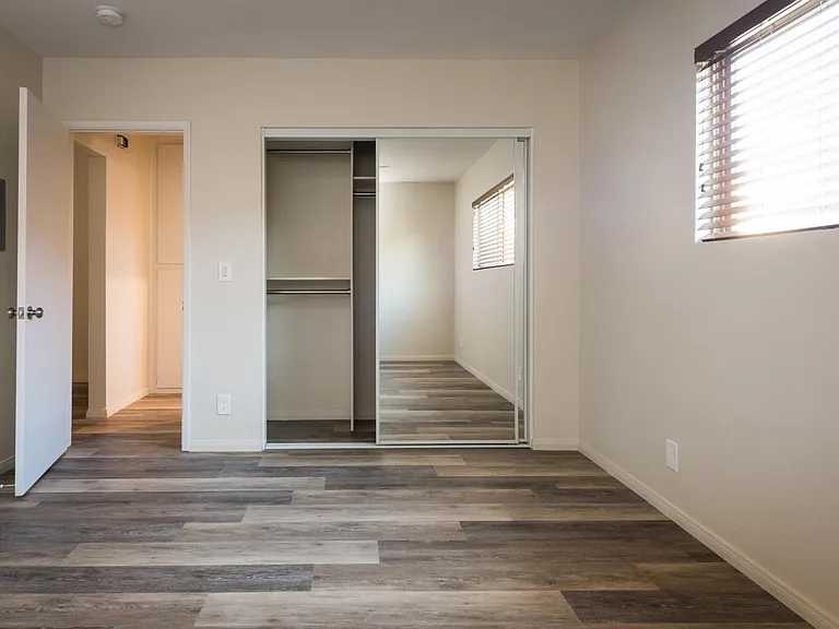 1044 Sapphire St #6 — Photo 14