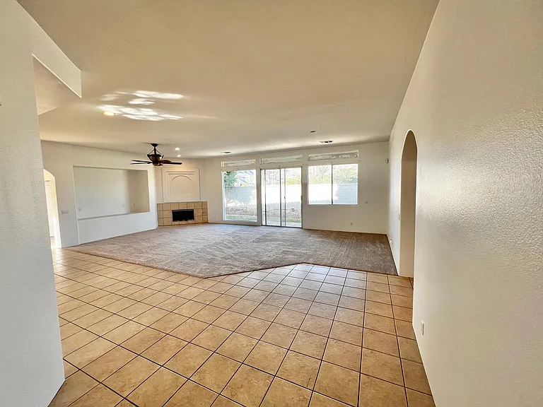 40921 Hovley Ct — Photo 6