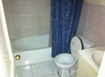 2nd image of 115 W Genesee St
