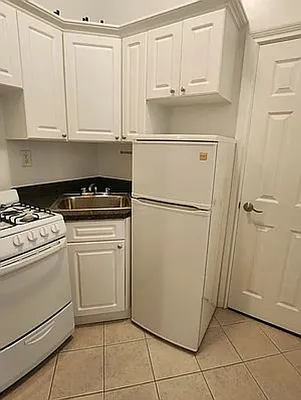 Rented by Oxford Property Group | media 3