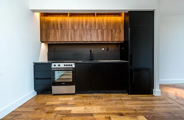 Rented by Nooklyn NYC LLC | media 87