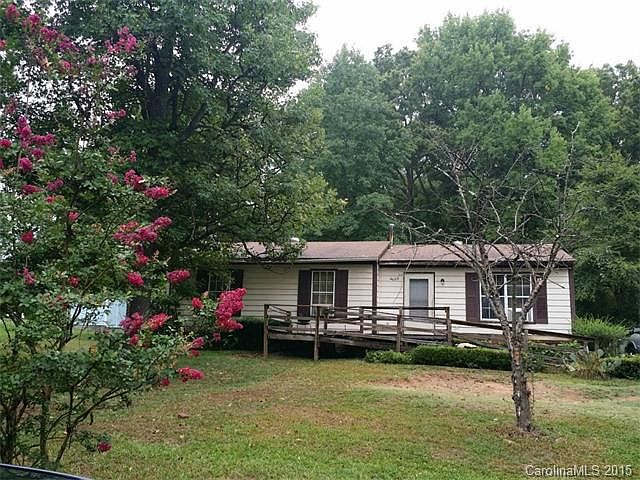 1st image of 6009 Bridlewood Ln