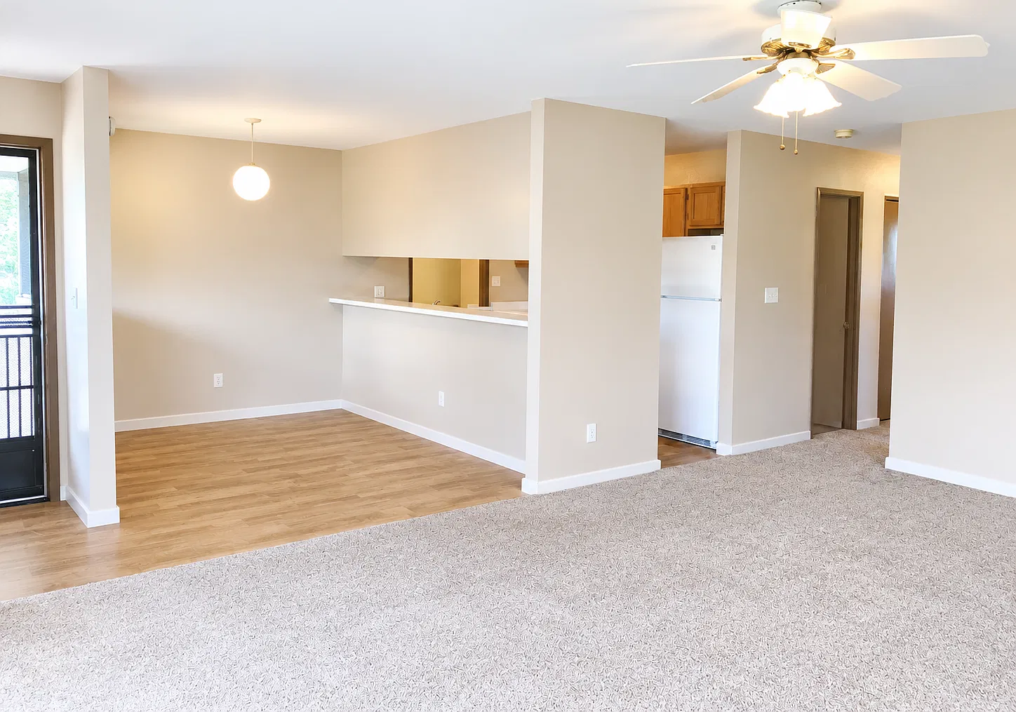 3 bed, 1200 sqft, $3,300 — Photo 4