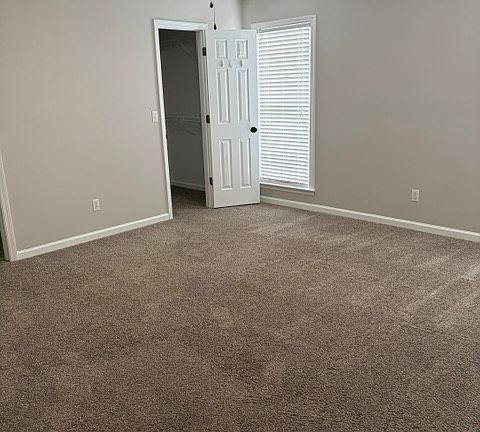 4th image of 9733 Waycross Cir