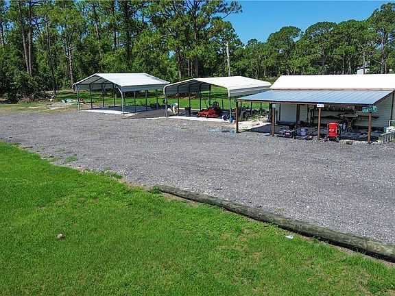 5th image of 17751 Wells Rd