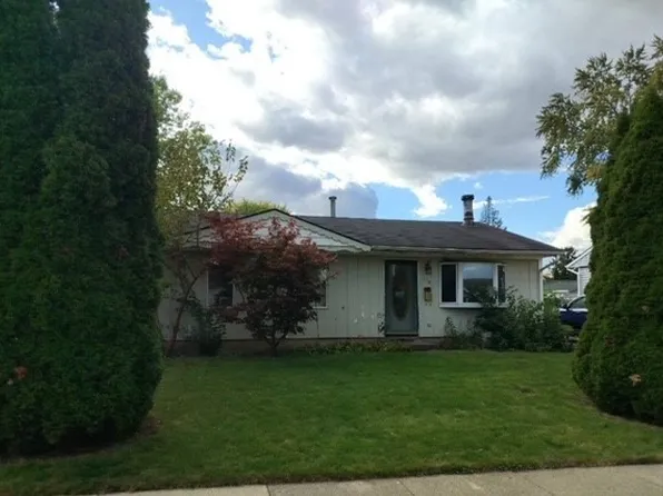 418 Fenton Ave, Romeoville, IL 60446