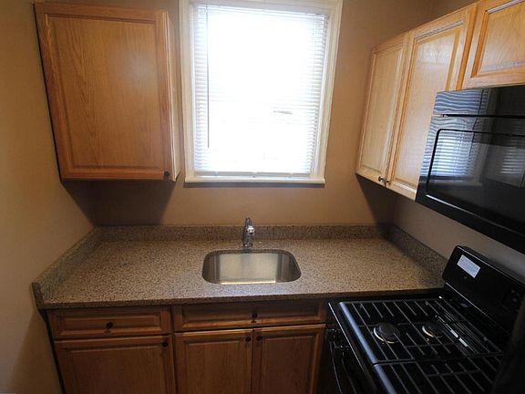 3rd image of 402 N 64th St #1R