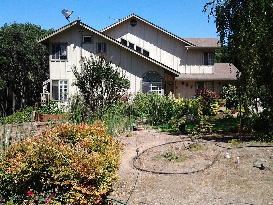 2nd image of 1770 Jacklyn Ct