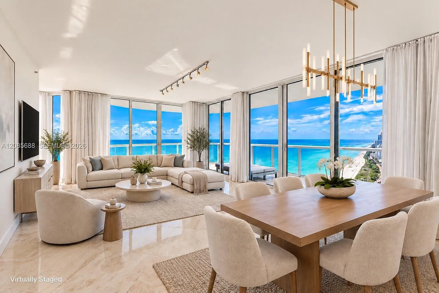 Akoya Condo — Photo 2