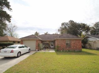 1050 Silverwood Dr, Baton Rouge, LA 70807
