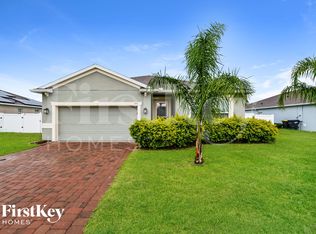 954 Glazebrook Loop, Orange City, FL 32763