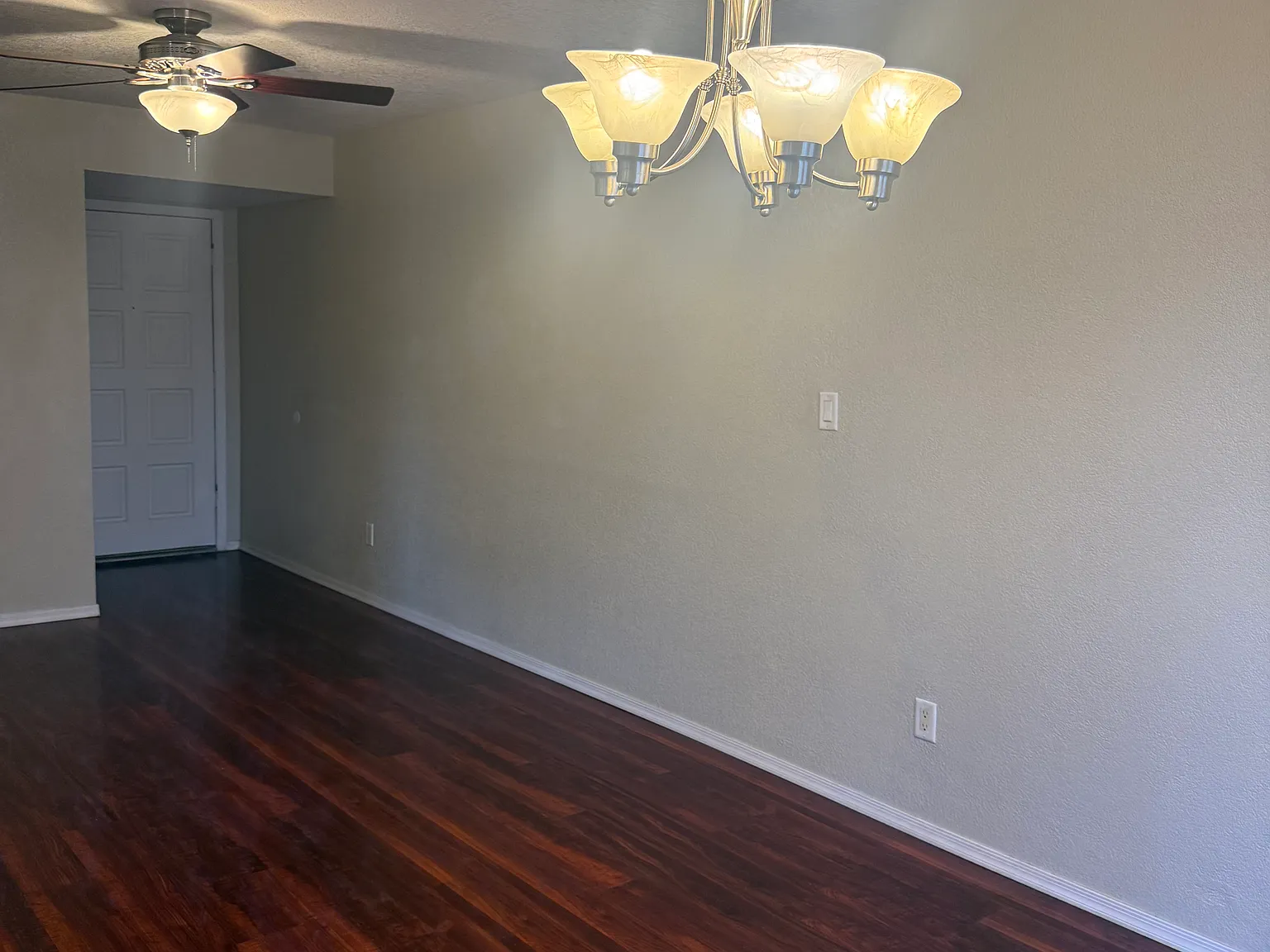 2490 W Yowell Court — Photo 4