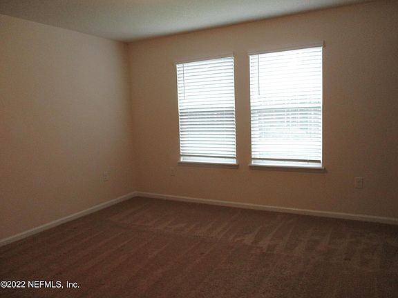 5th image of 163 Castro Ct