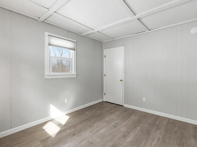 Hilltop Dr — Photo 20