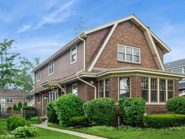243 Columbia Ave, Park Ridge, IL 60068