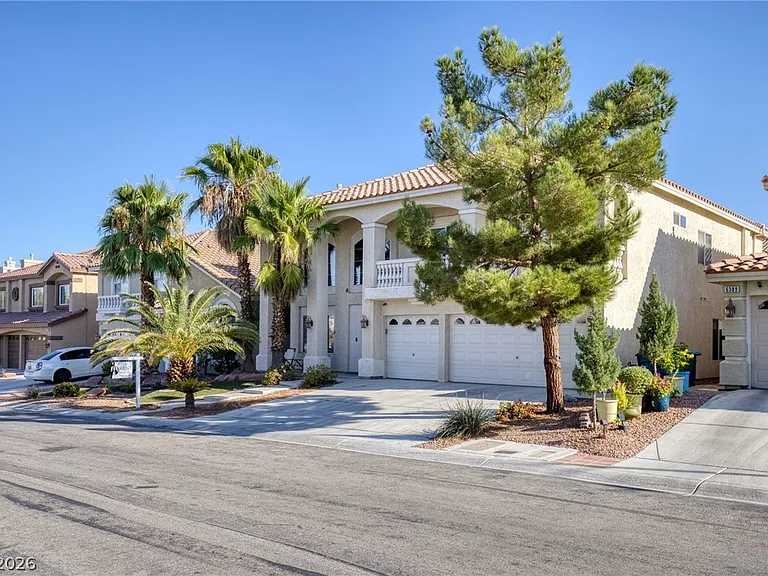 6379 Spindrift Foam Ave — Photo 2