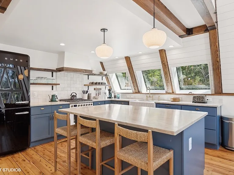 123 Little Mountain Rd — Photo 12