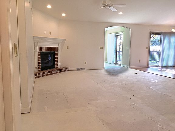 5th image of 1150 Preserve Blvd