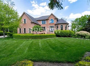 281 Countryside Dr N, Troy, OH