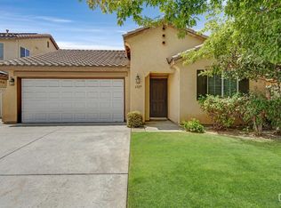 6329 Declaration Way, Bakersfield, CA 93313