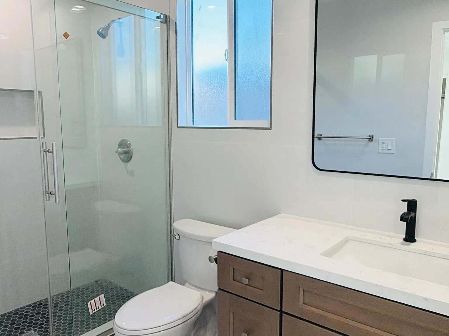 2 bed, $3,500 — Photo 2