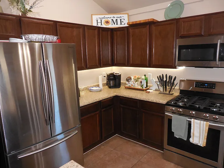 12572 Paseo Lindo Dr — Photo 8