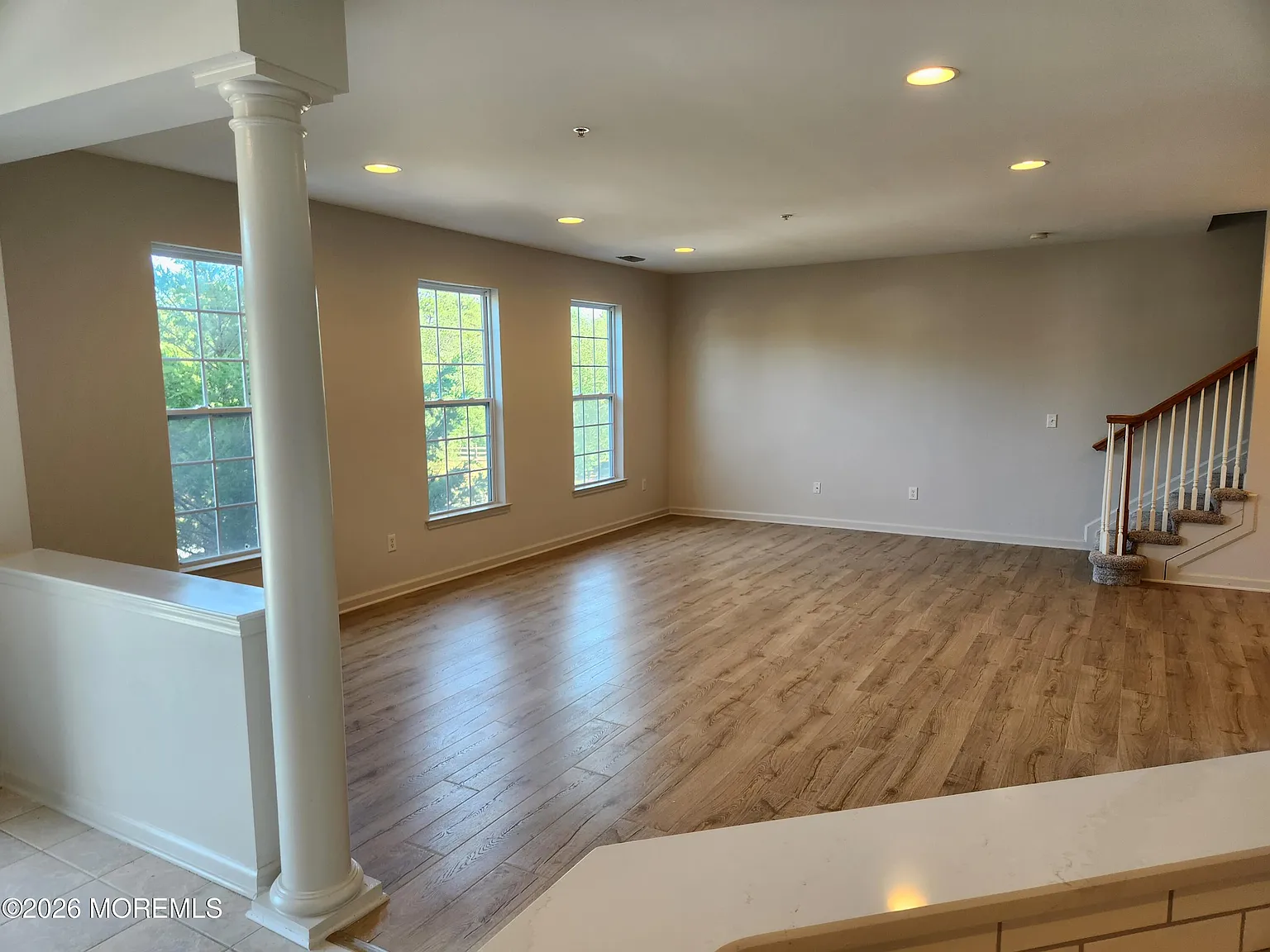 3 bed, 2.5 bath, 1944 sqft, $3,100 — Photo 4
