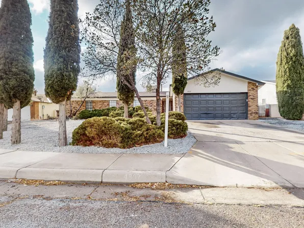 4807 Parsifal St NE, Albuquerque, NM 87111