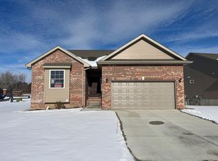 13158 Harbor Landings Dr, Fenton, MI 48430